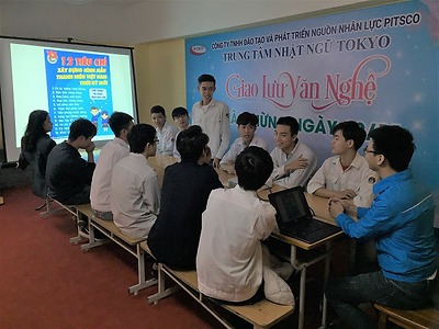 Đoàn Thanh niên Cao đẳng Bách nghệ chỉ đạo các Liên Chi đoàn sinh hoạt Chi đoàn với chủ đề tìm hiểu về Cuộc vận động “Xây dựng giá trị hình mẫu thanh niên Việt Nam thời kỳ mới”, giai đoạn 2018 - 2022